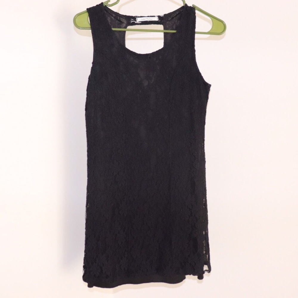 Black Lace Shift Dress w/ keyhole back